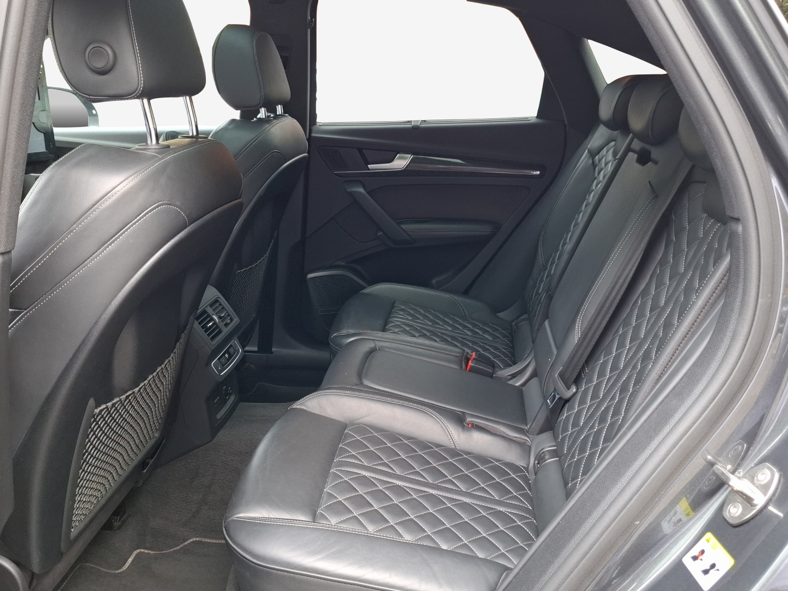 AUDI SQ5 Sportback TDI quattro tiptronic-image-11
