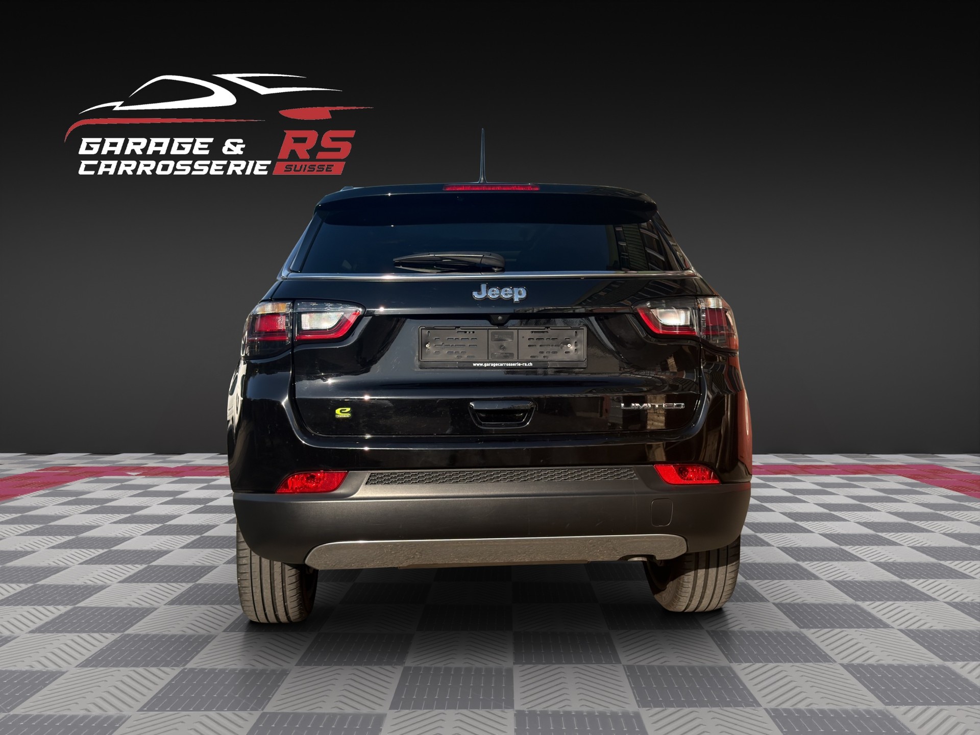 JEEP Compass 4x2 1.5 T MHEV Limited Plus Sky-image-3