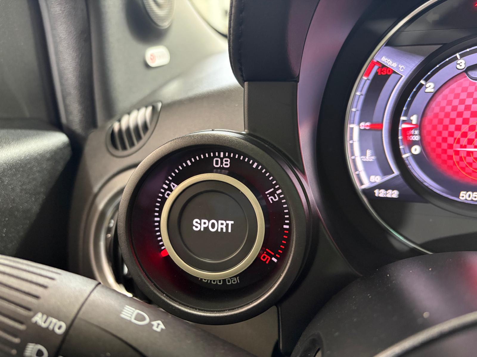 FIAT 595 Cabriolet 1.4 16V Turbo Abarth Turismo Dualogic-image-17