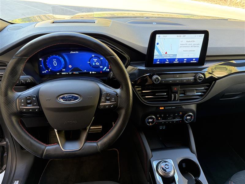 FORD Kuga 2.5 FHEV ST-Line X 4WD-image-11