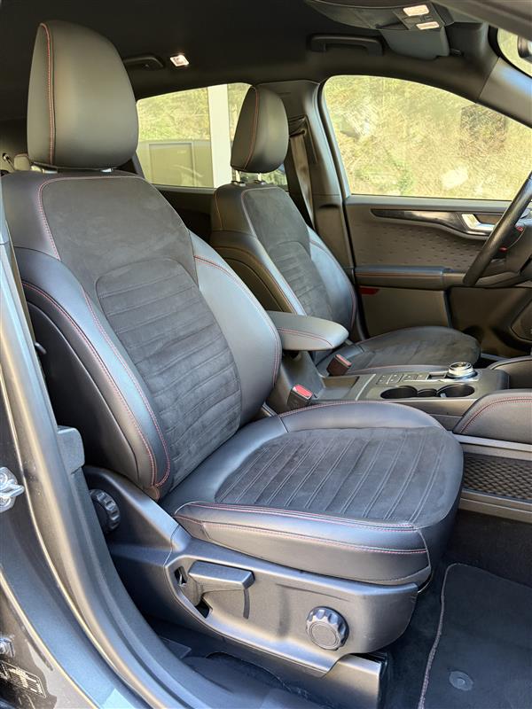 FORD Kuga 2.5 FHEV ST-Line X 4WD-image-7