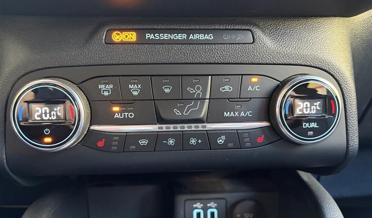 FORD Kuga 2.5 FHEV ST-Line X 4WD-image-14
