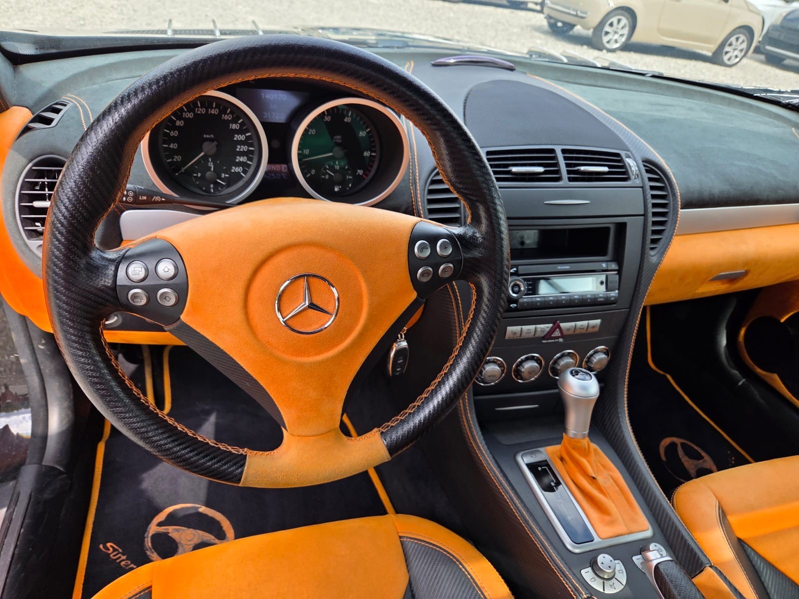 MERCEDES-BENZ SLK 350-image-13