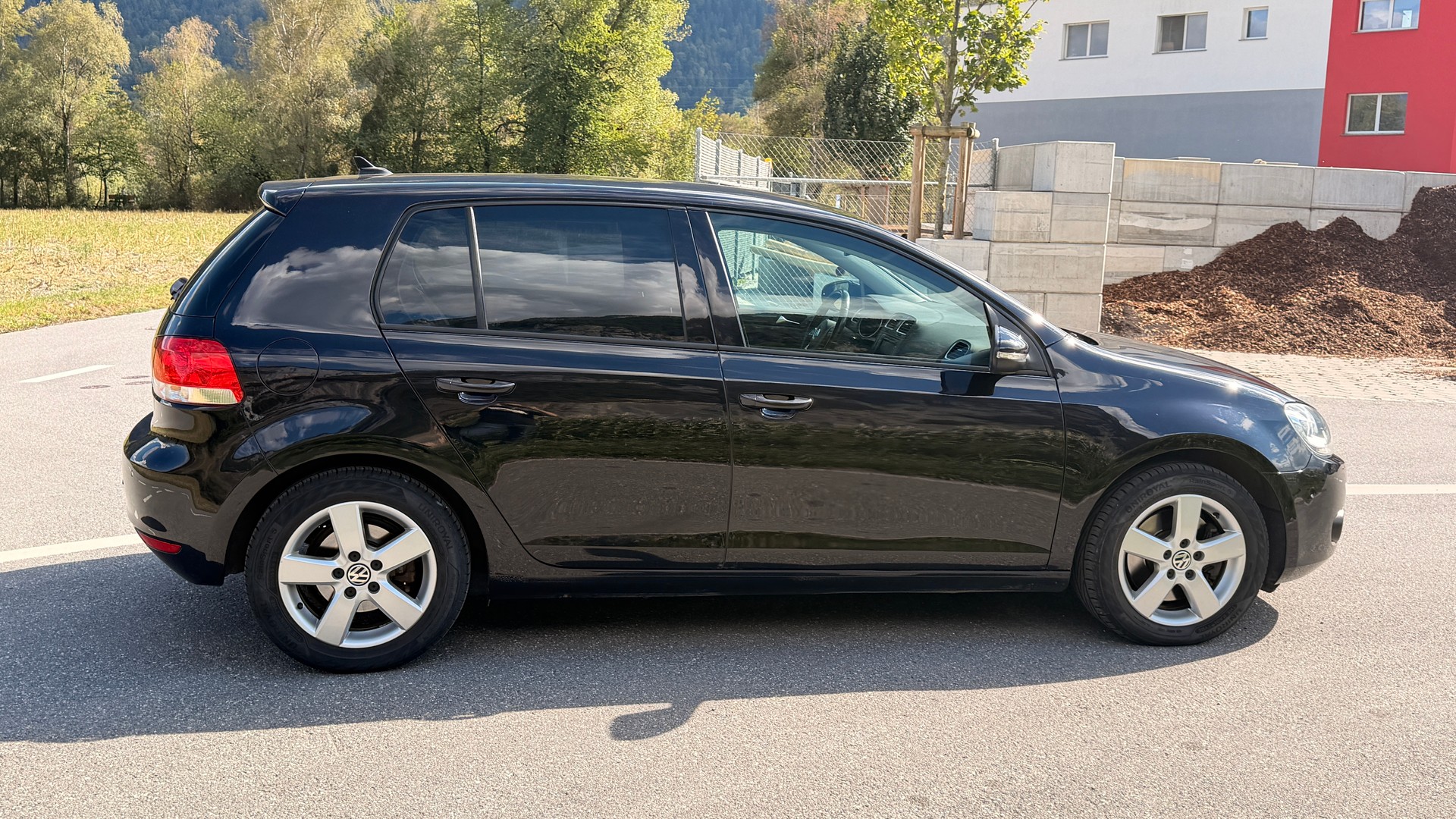 VW Golf 2.0 TDI Comfortline 4Motion-image-3