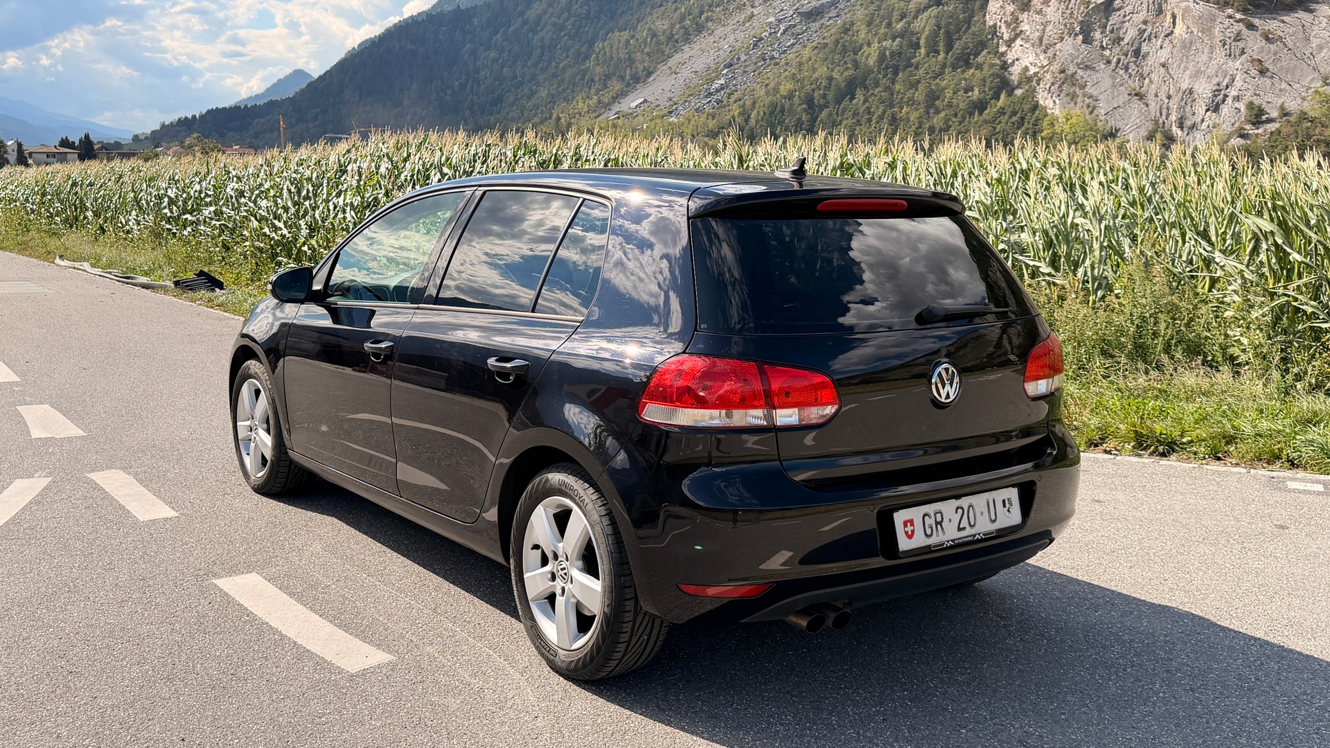 VW Golf 2.0 TDI Comfortline 4Motion-image-6