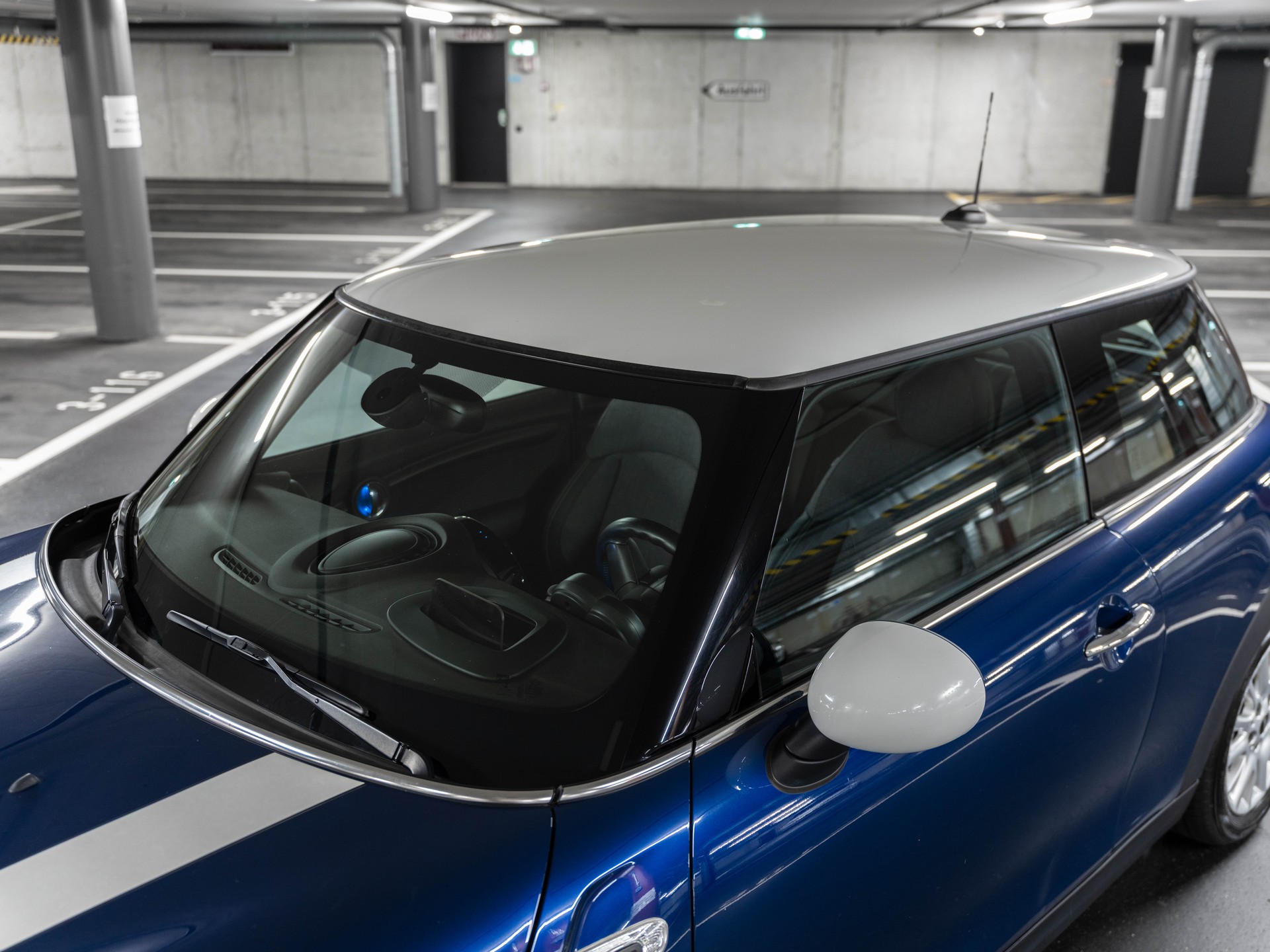 MINI Cooper-image-1