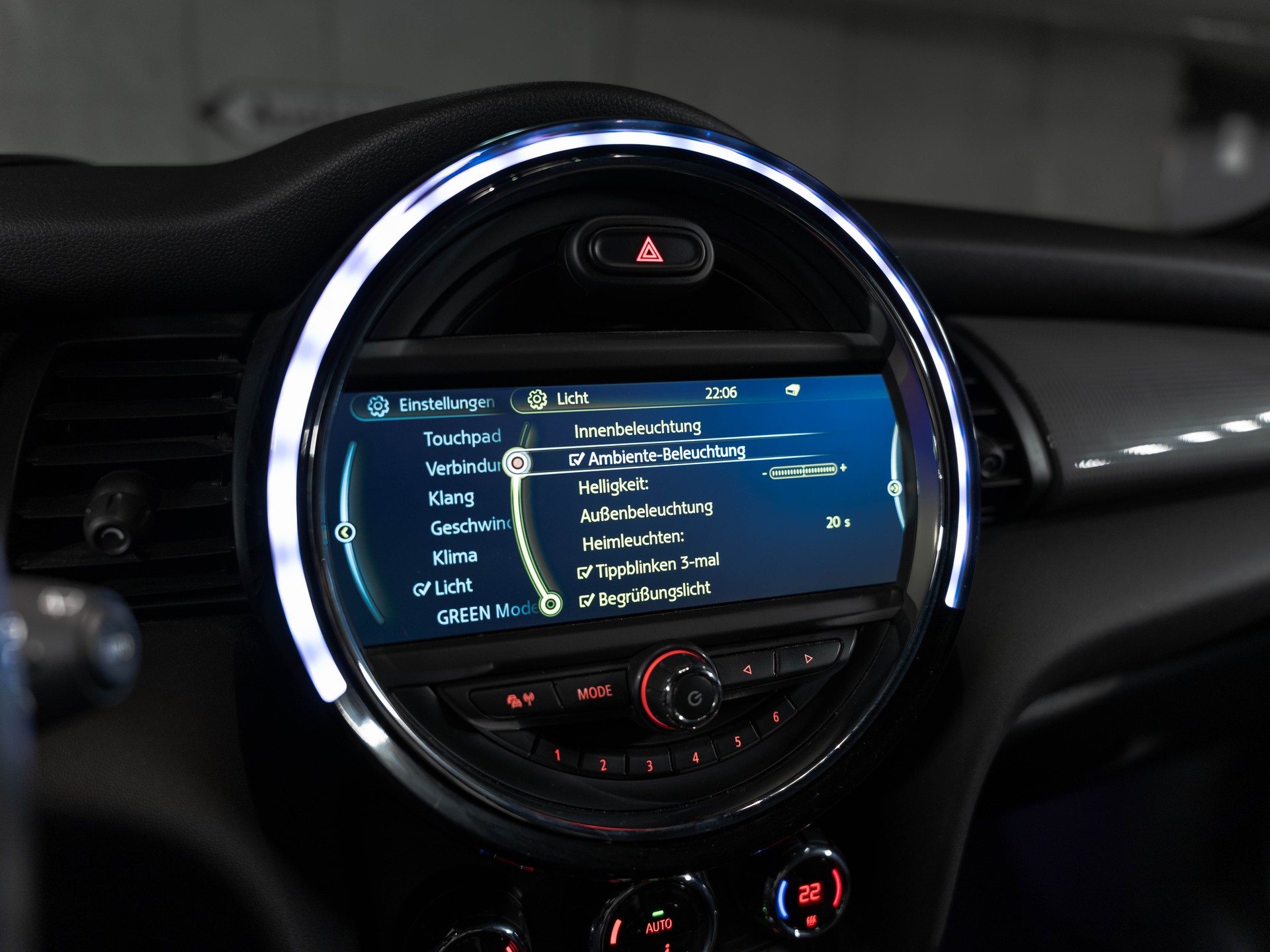 MINI Cooper-image-23