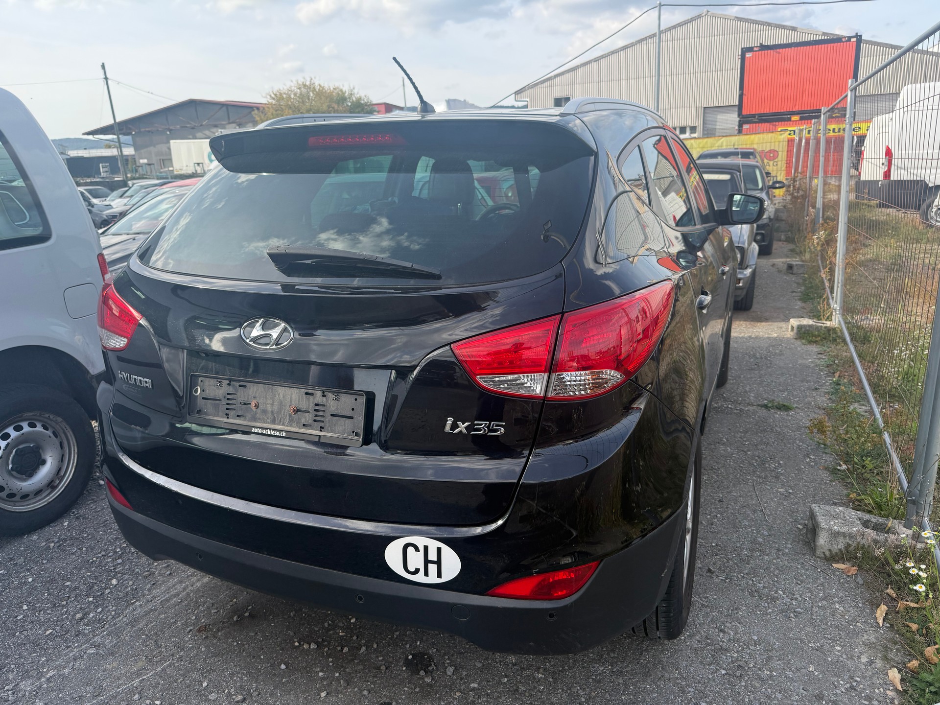 HYUNDAI iX 35 2.0 Comfort 4WD-image-2