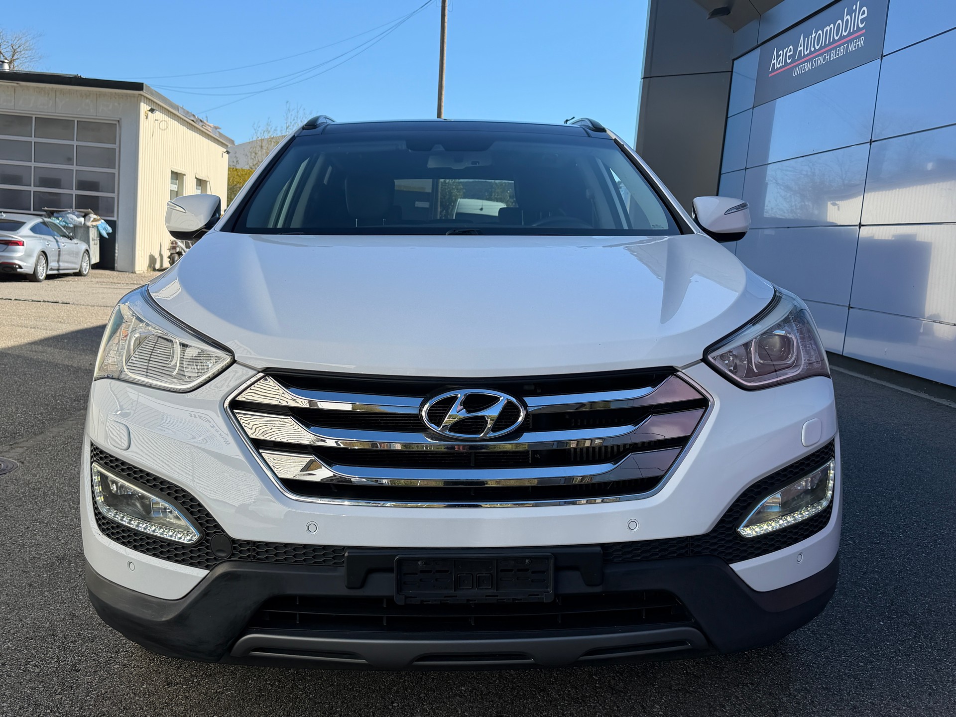 HYUNDAI Santa Fe 2.2 CRDI Style 4WD Automatic-image-1