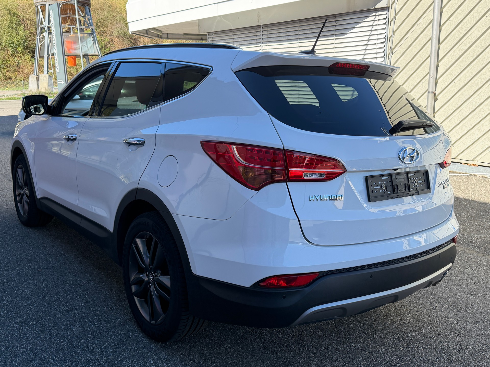 HYUNDAI Santa Fe 2.2 CRDI Style 4WD Automatic-image-6