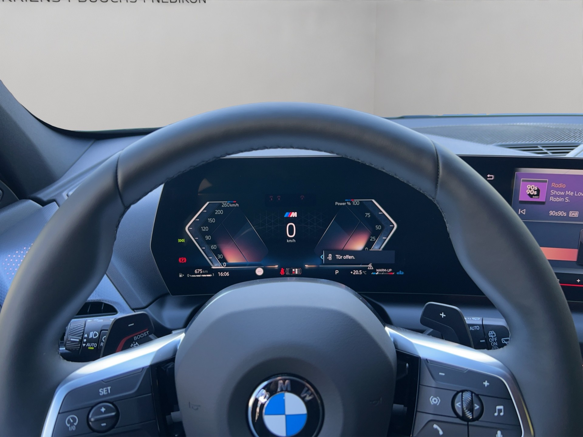 BMW 123 xDrive M Sport Steptronic-image-12