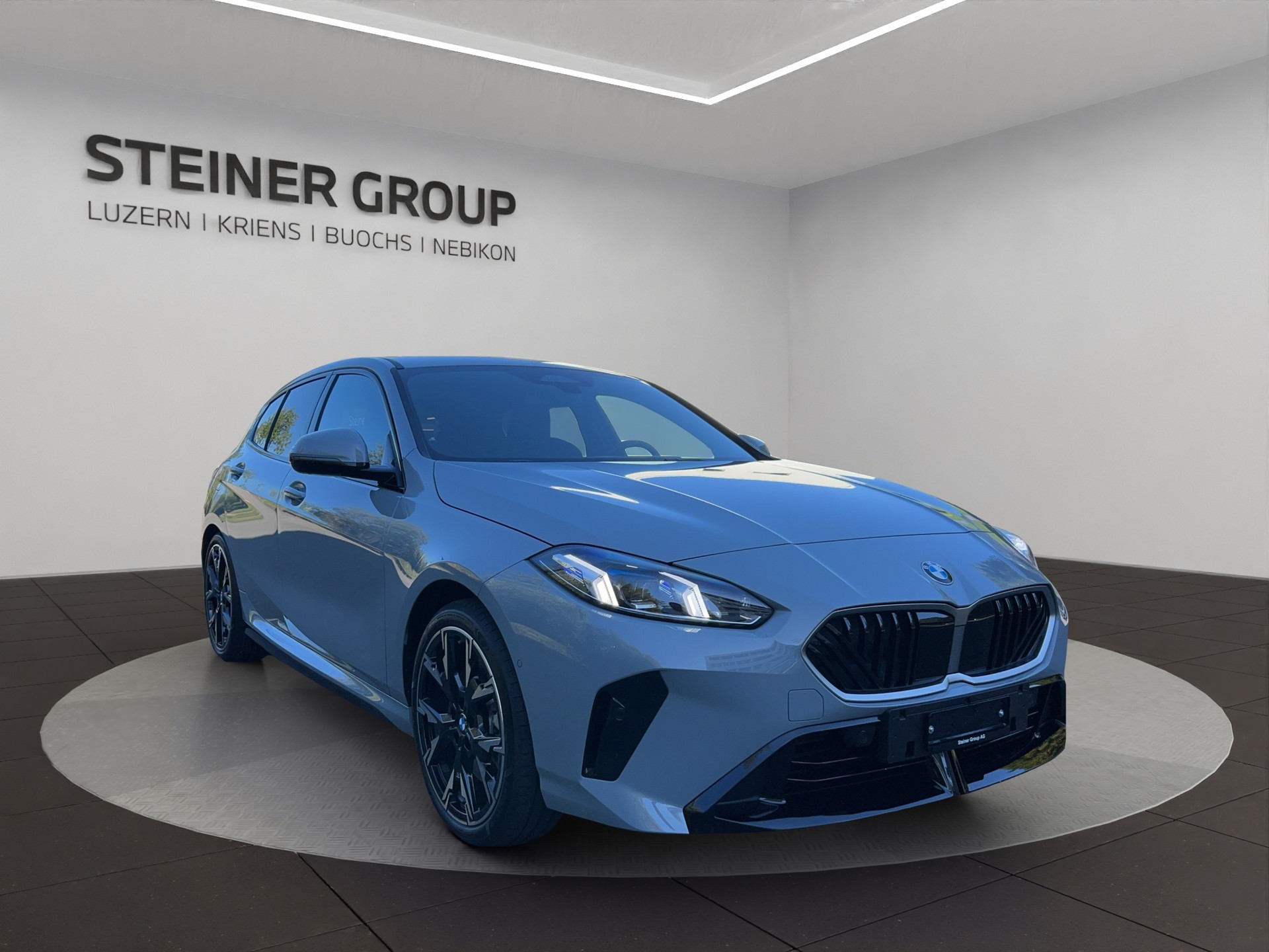 BMW 123 xDrive M Sport Steptronic-image-2