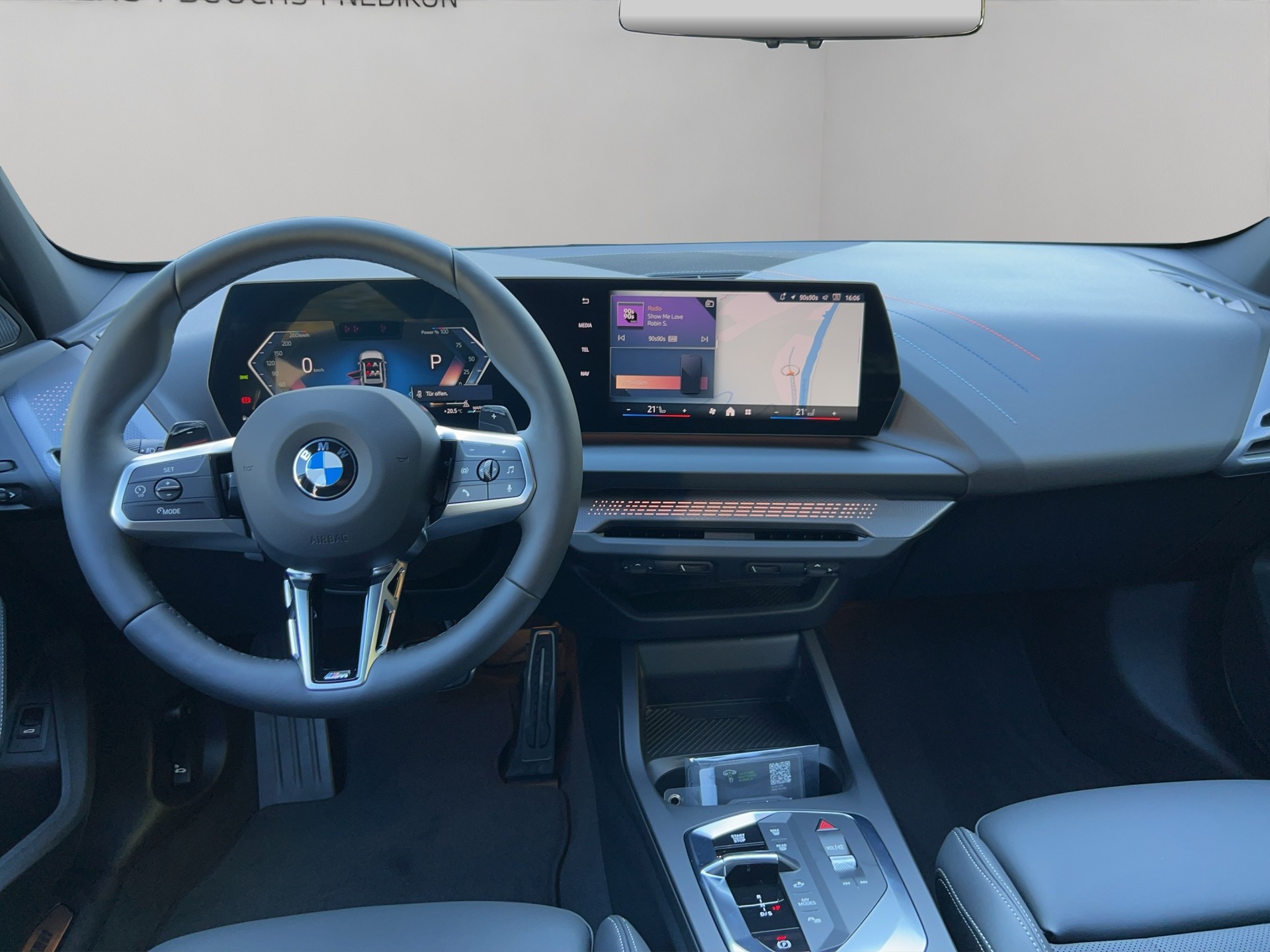 BMW 123 xDrive M Sport Steptronic-image-13