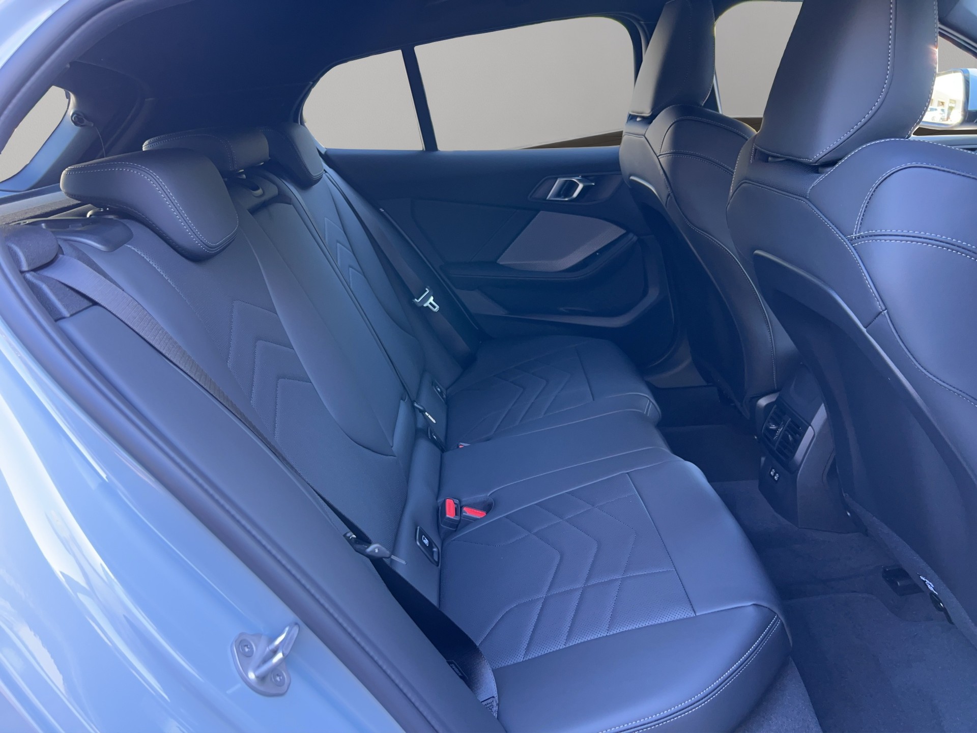 BMW 123 xDrive M Sport Steptronic-image-19