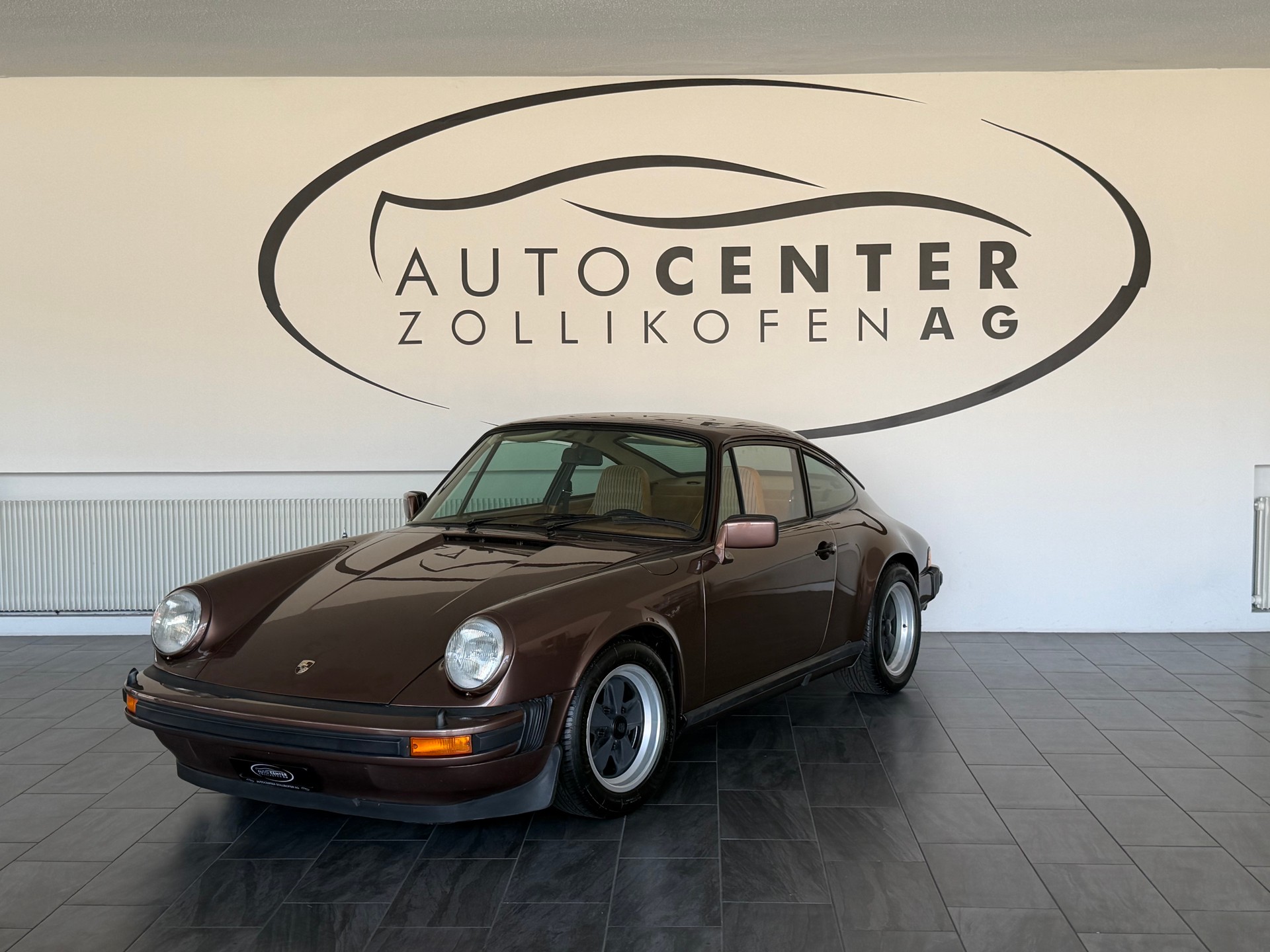 PORSCHE 911 Carrera 3.0-image-0