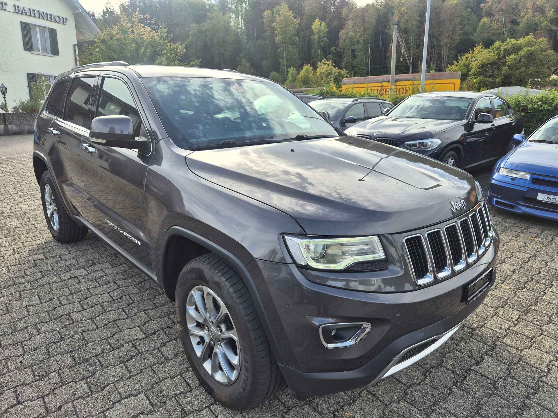 JEEP Grand Cherokee 3.0 CRD Limited Automatic-image-3