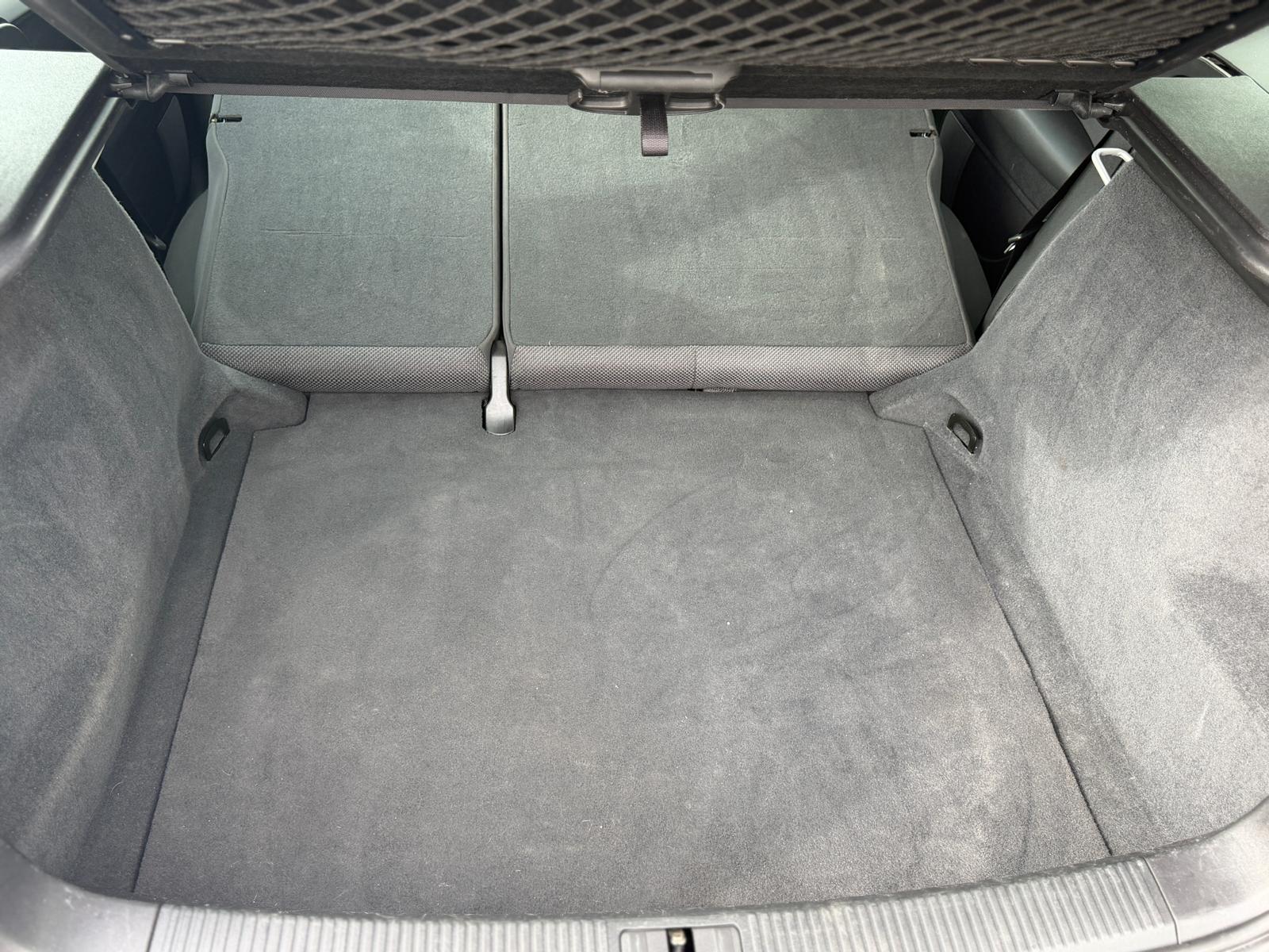 AUDI A3 2.0 FSI Ambiente-image-5