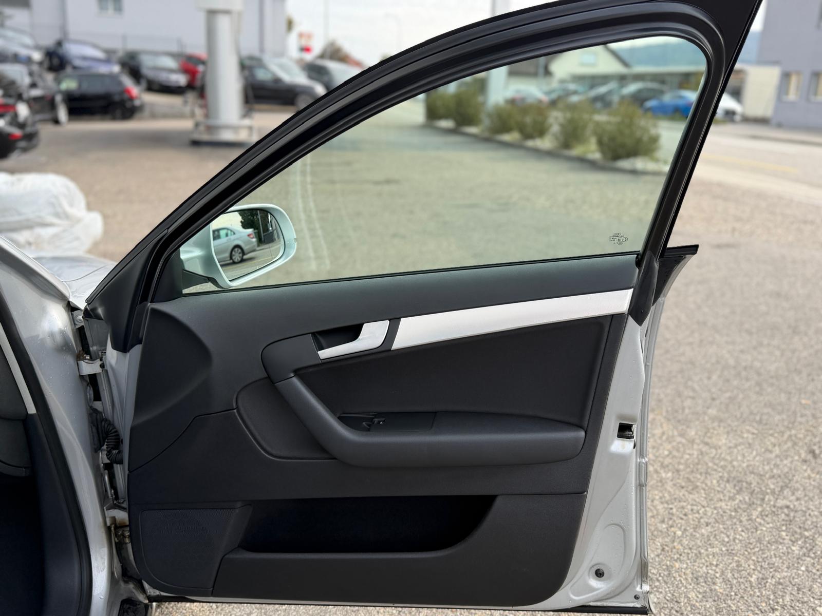 AUDI A3 2.0 FSI Ambiente-image-10