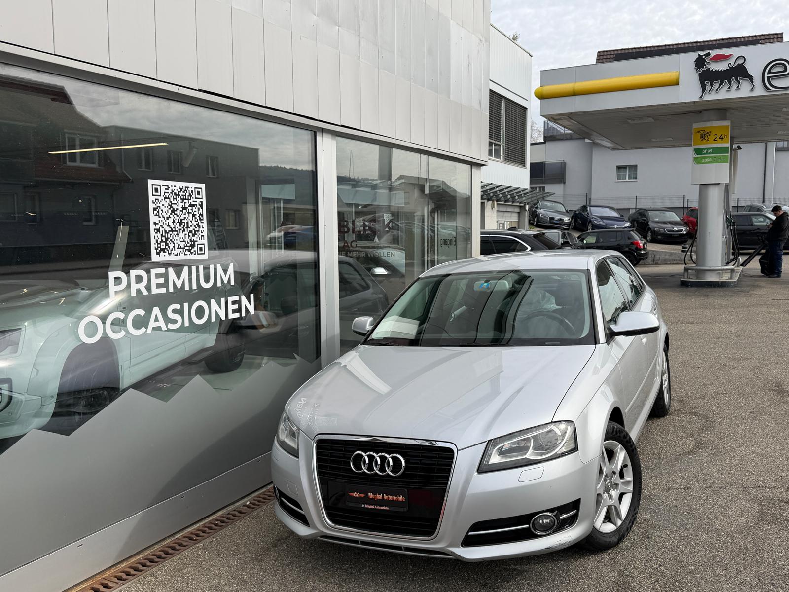 AUDI A3 2.0 FSI Ambiente-image-1