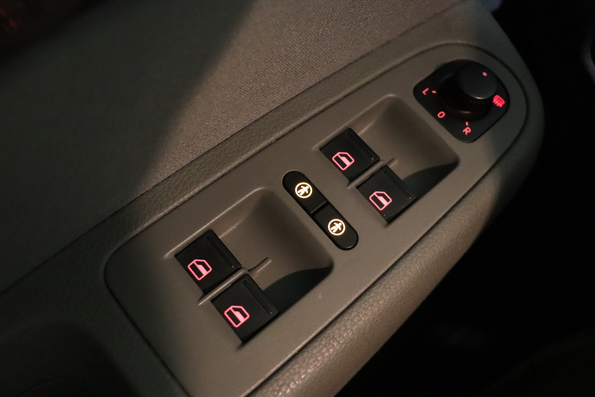SEAT Alhambra 1.4 TSI Reference Intro Eco-image-28