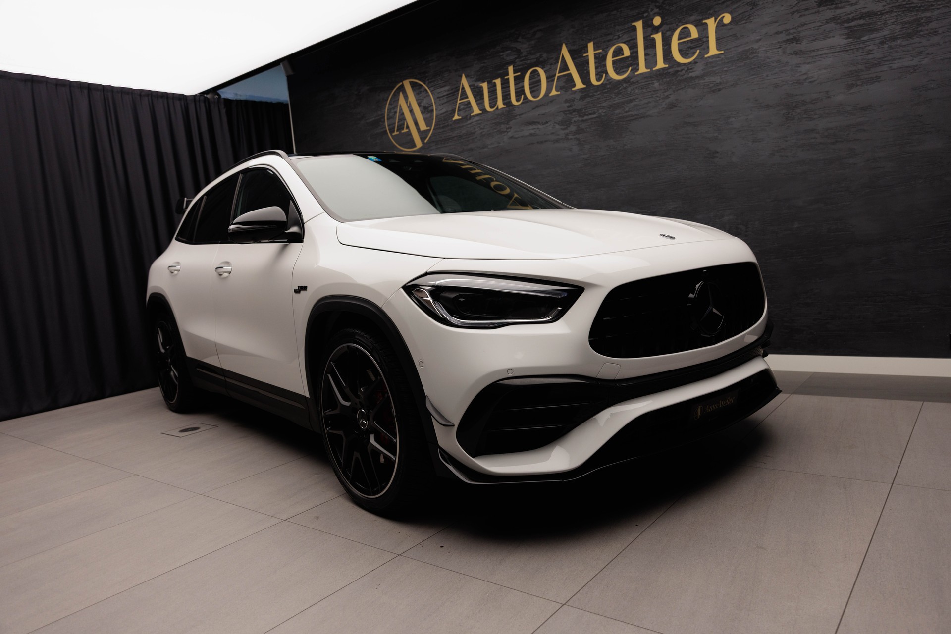 MERCEDES-BENZ GLA 45 S AMG 4Matic+ 8G-Speedshift DCT-image-0