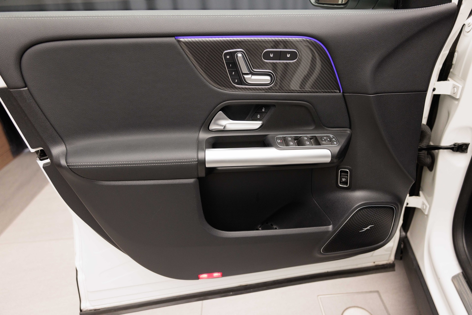 MERCEDES-BENZ GLA 45 S AMG 4Matic+ 8G-Speedshift DCT-image-19