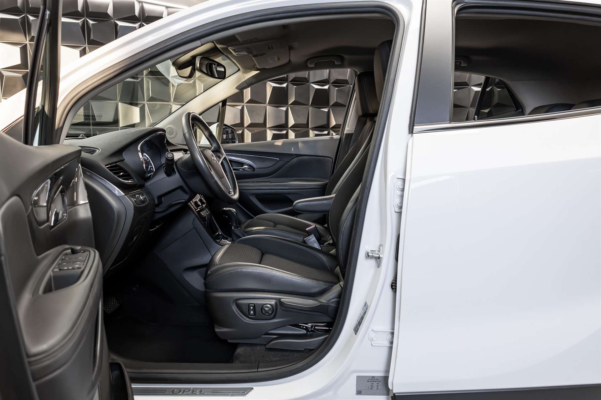 OPEL Mokka X 1.4i 16V Turbo Excellence 4WD Automatik-image-9