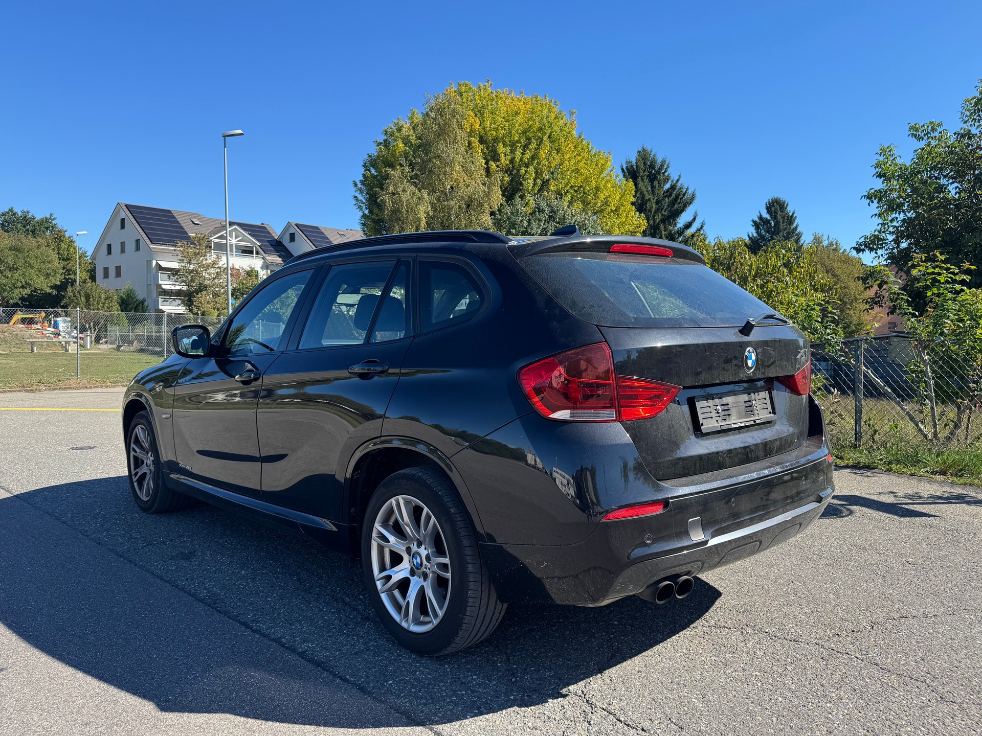 BMW X1 xDrive 28i Steptronic-image-4