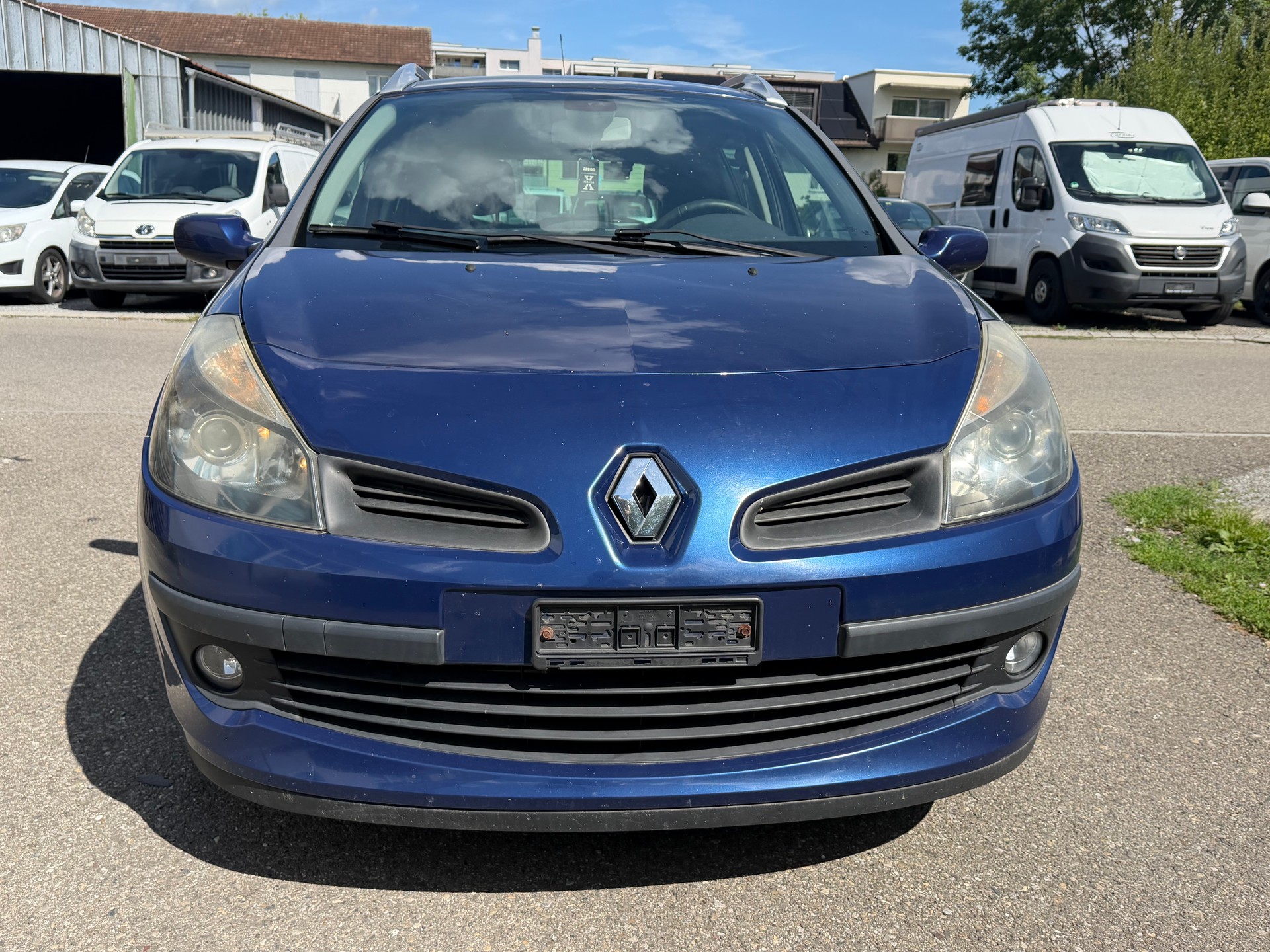 RENAULT Clio Grandtour 1.2 16V Turbo Dynamique-image-0