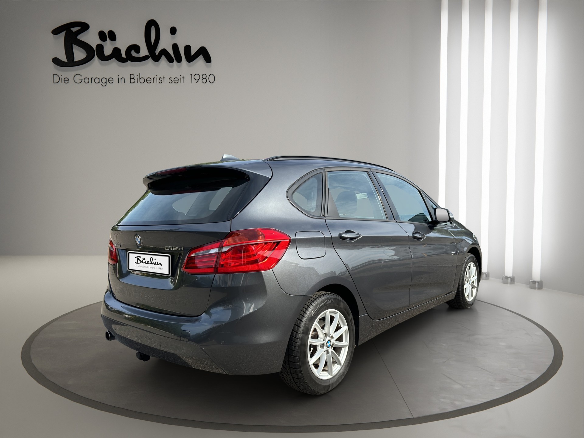 BMW 218d xDrive Active Tourer Steptronic-image-6