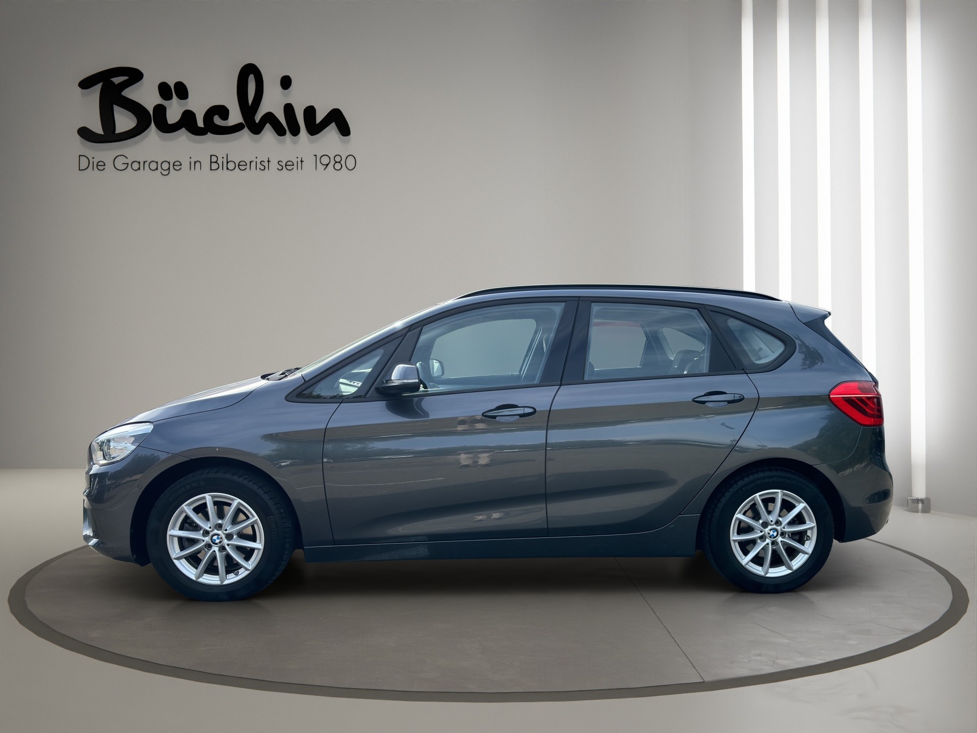 BMW 218d xDrive Active Tourer Steptronic-image-3