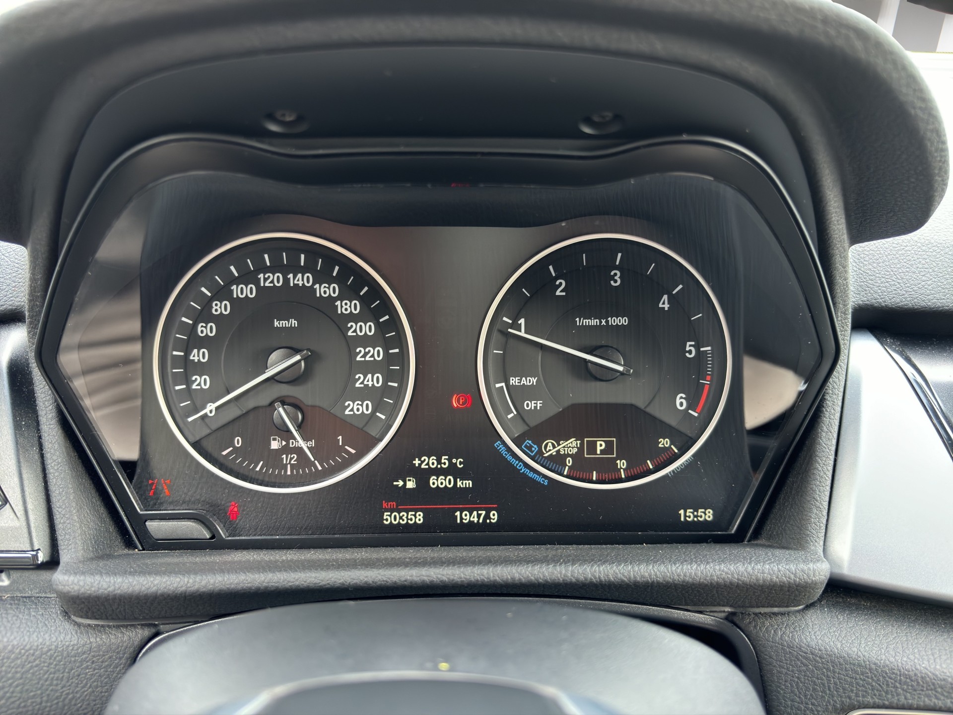 BMW 218d xDrive Active Tourer Steptronic-image-11