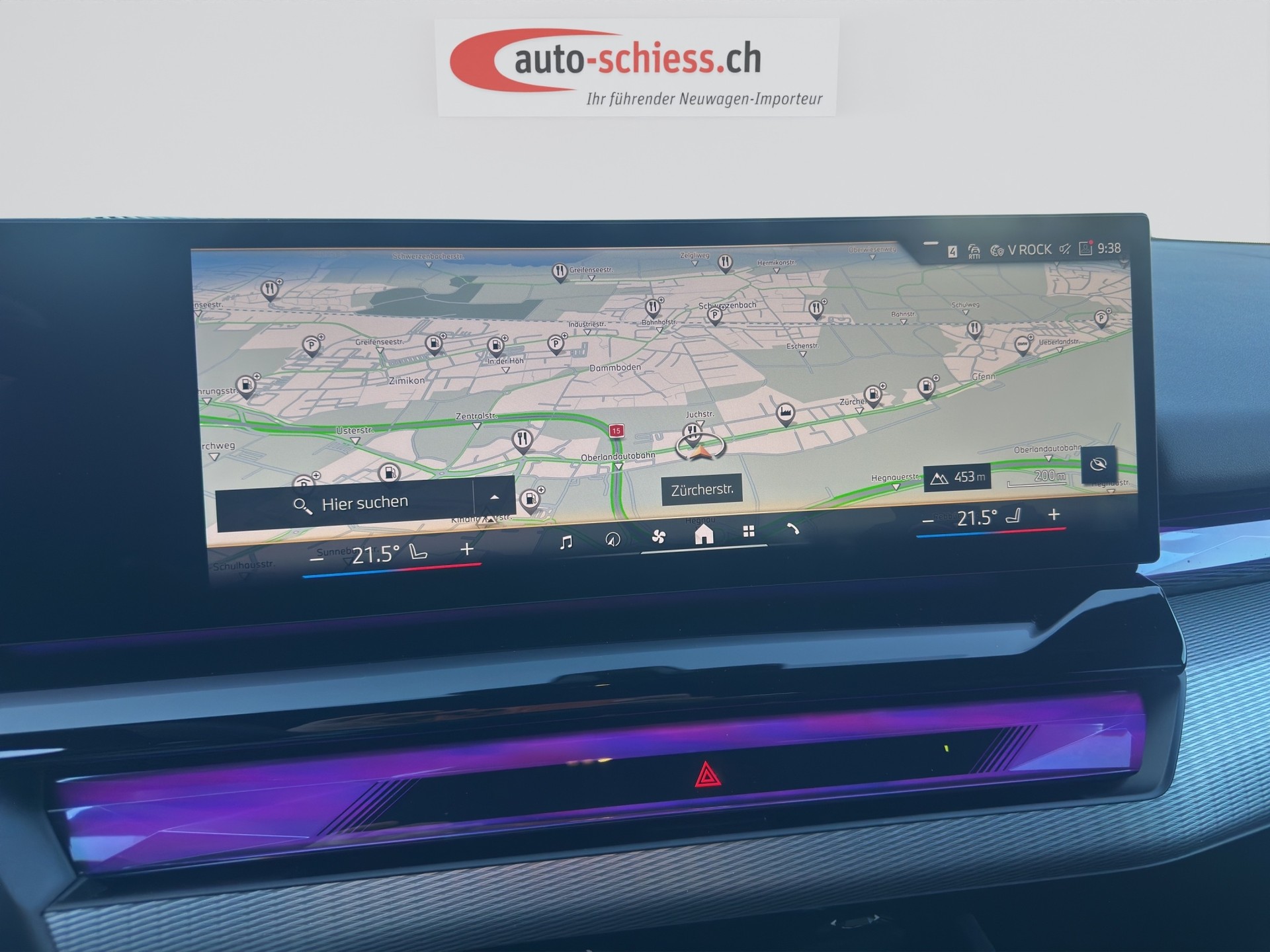 BMW 520i sDrive 48V Touring M Sport Steptronic-image-12