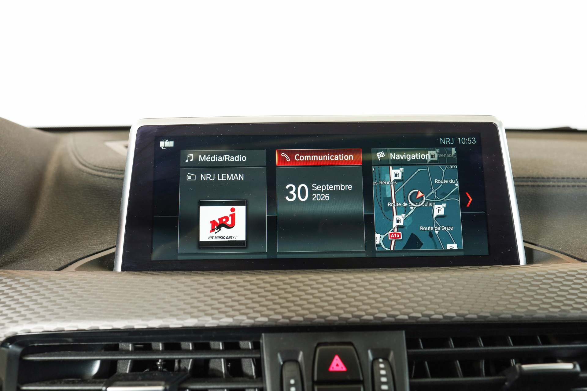 BMW X2 sDrive 20i M Sport Steptronic DSK • Mineralgrau • Toit panoramique • Head-Up • Harman Kardon-image-19