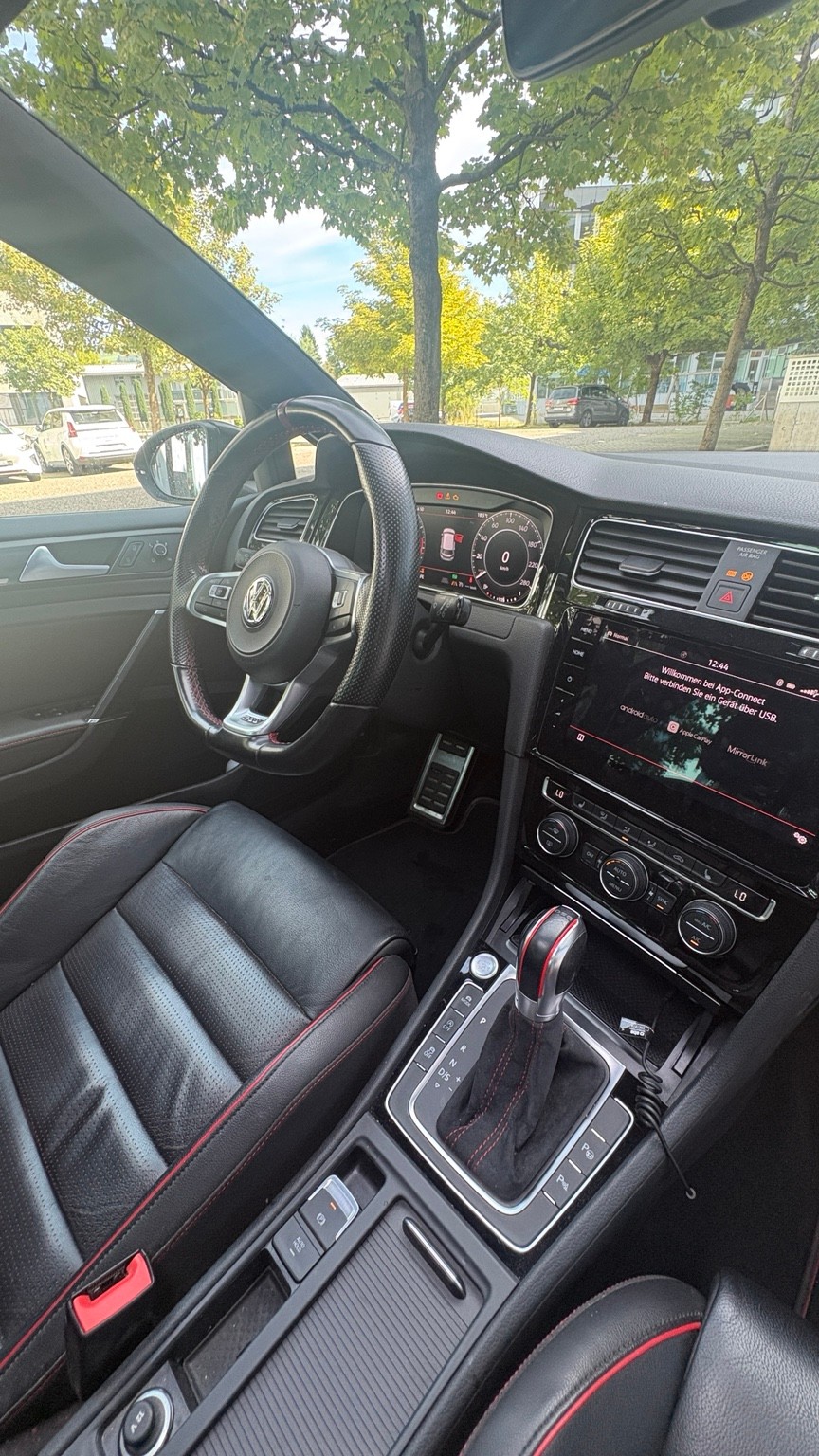 VW 2.0 TSI GTI TCR DSG-image-4