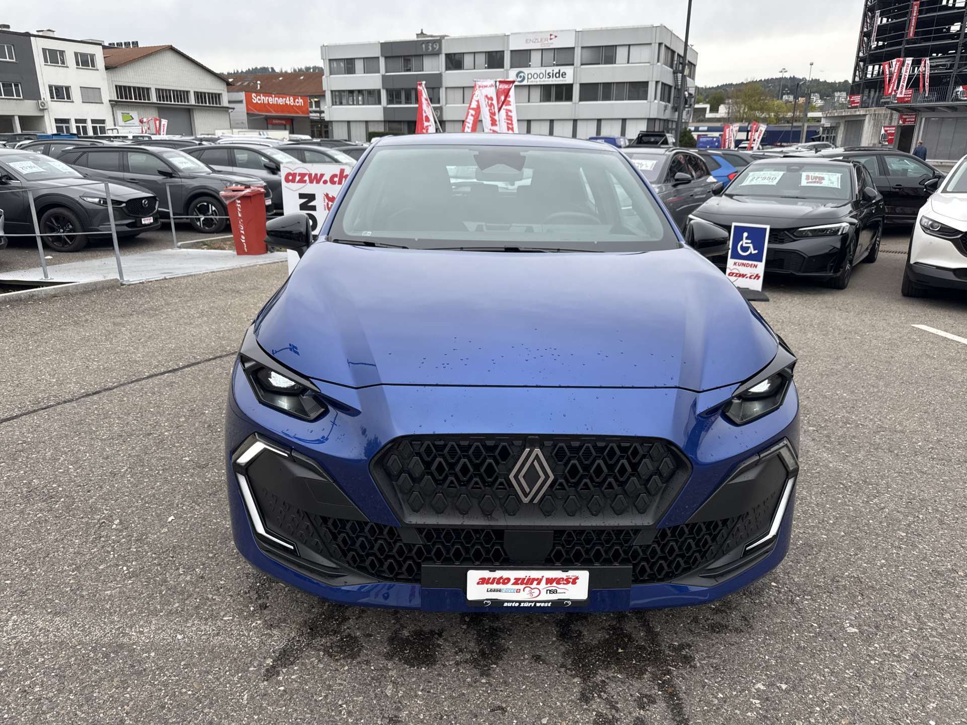 RENAULT Clio 1.2 TCe Evolution NEUES MODELL EDC-Automat-image-11