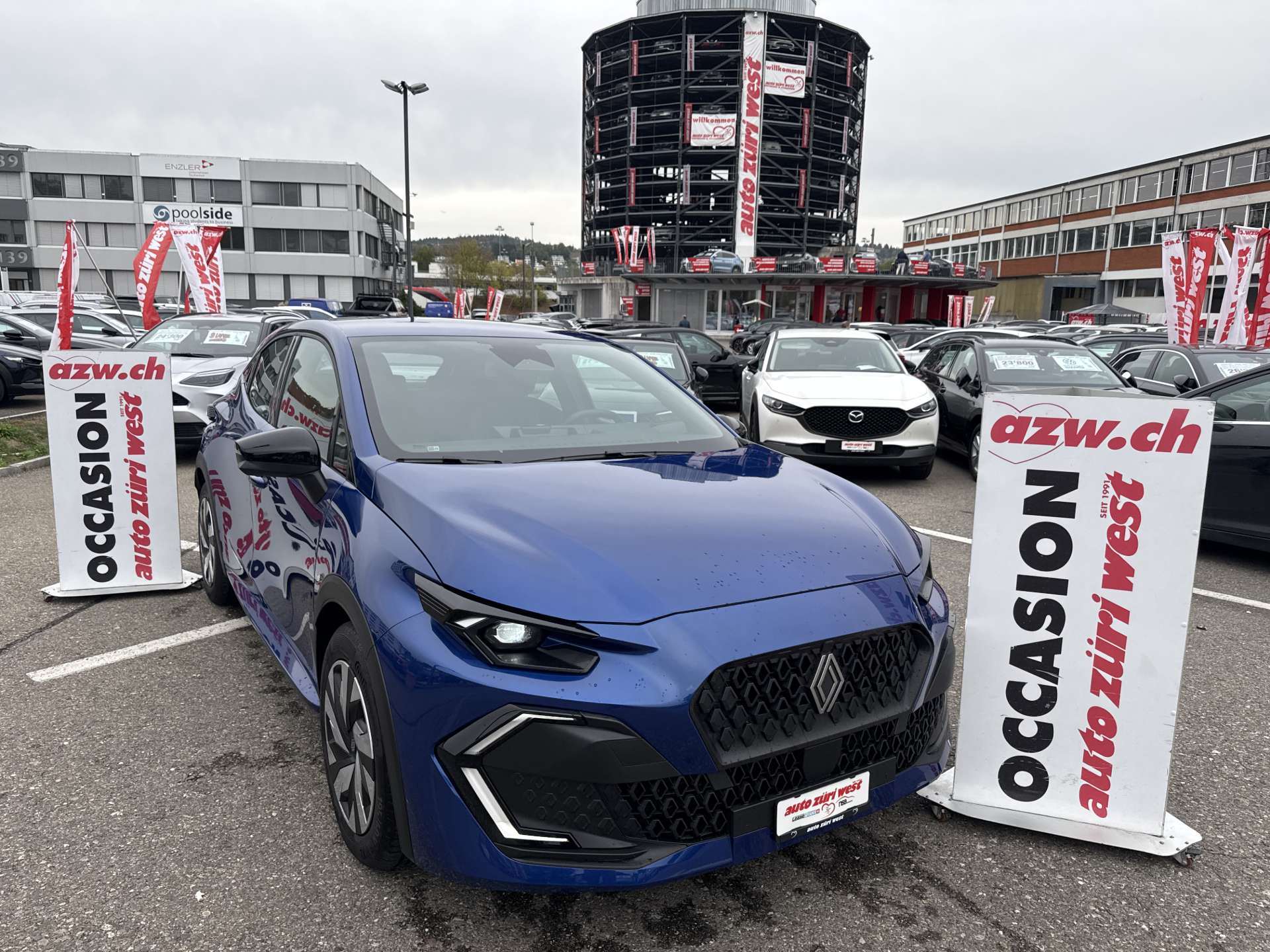 RENAULT Clio 1.2 TCe Evolution NEUES MODELL EDC-Automat-image-0