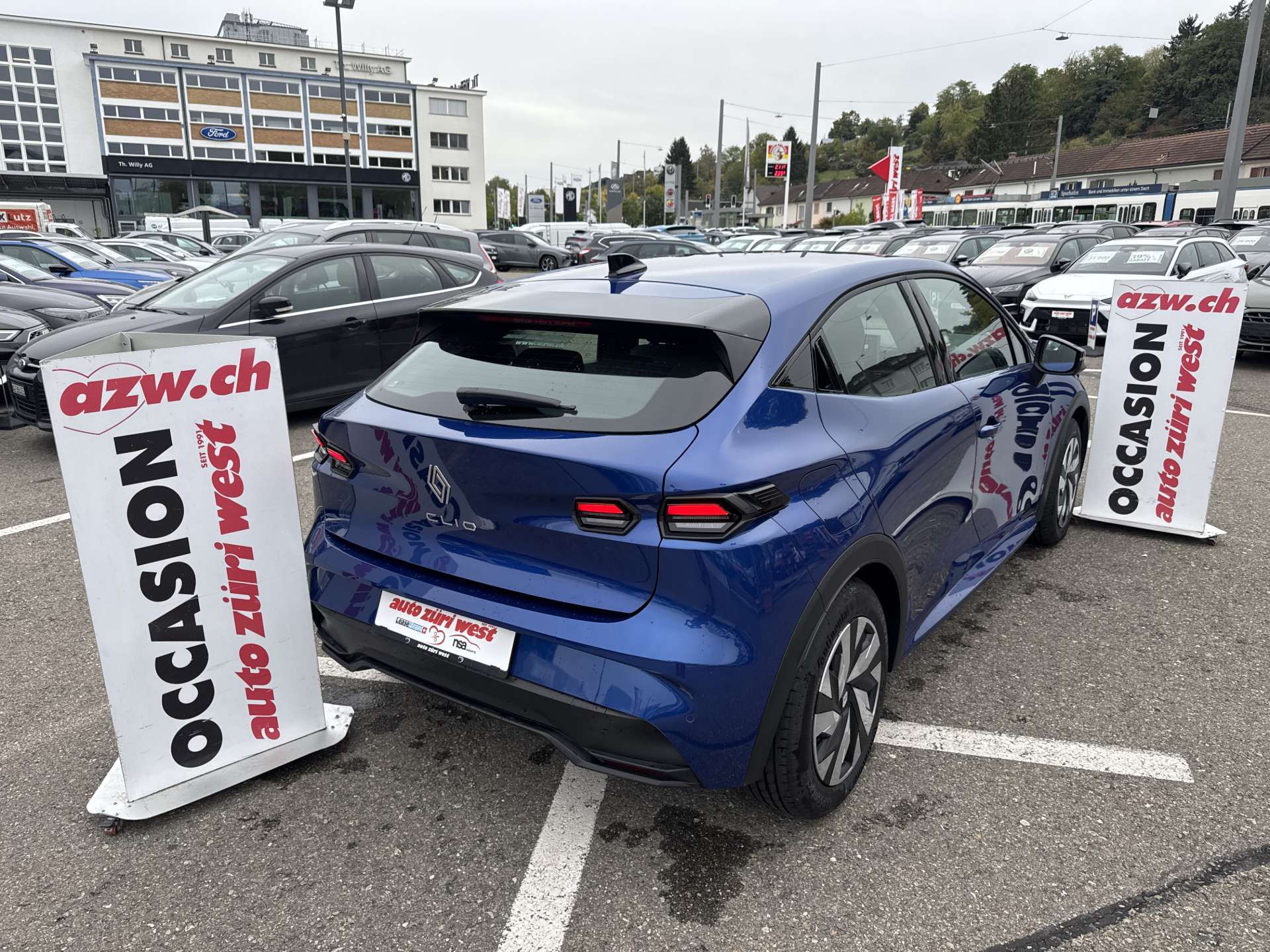 RENAULT Clio 1.2 TCe Evolution NEUES MODELL EDC-Automat-image-2