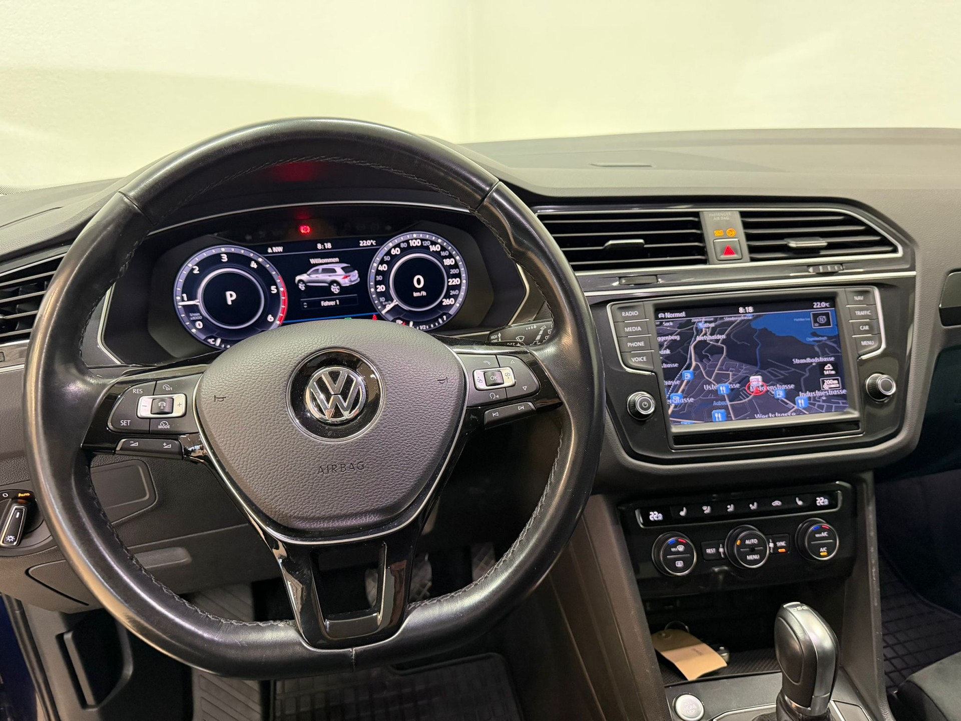 VW Tiguan 2.0 TDI SCR Highline 4Motion DSG-image-6