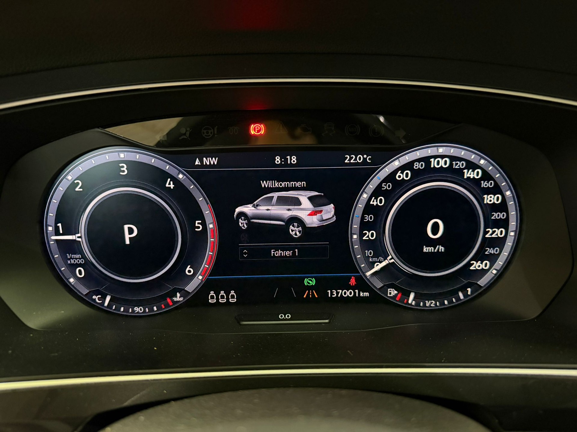 VW Tiguan 2.0 TDI SCR Highline 4Motion DSG-image-10