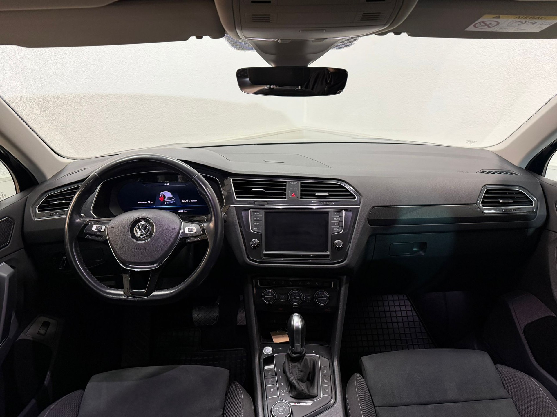 VW Tiguan 2.0 TDI SCR Highline 4Motion DSG-image-7