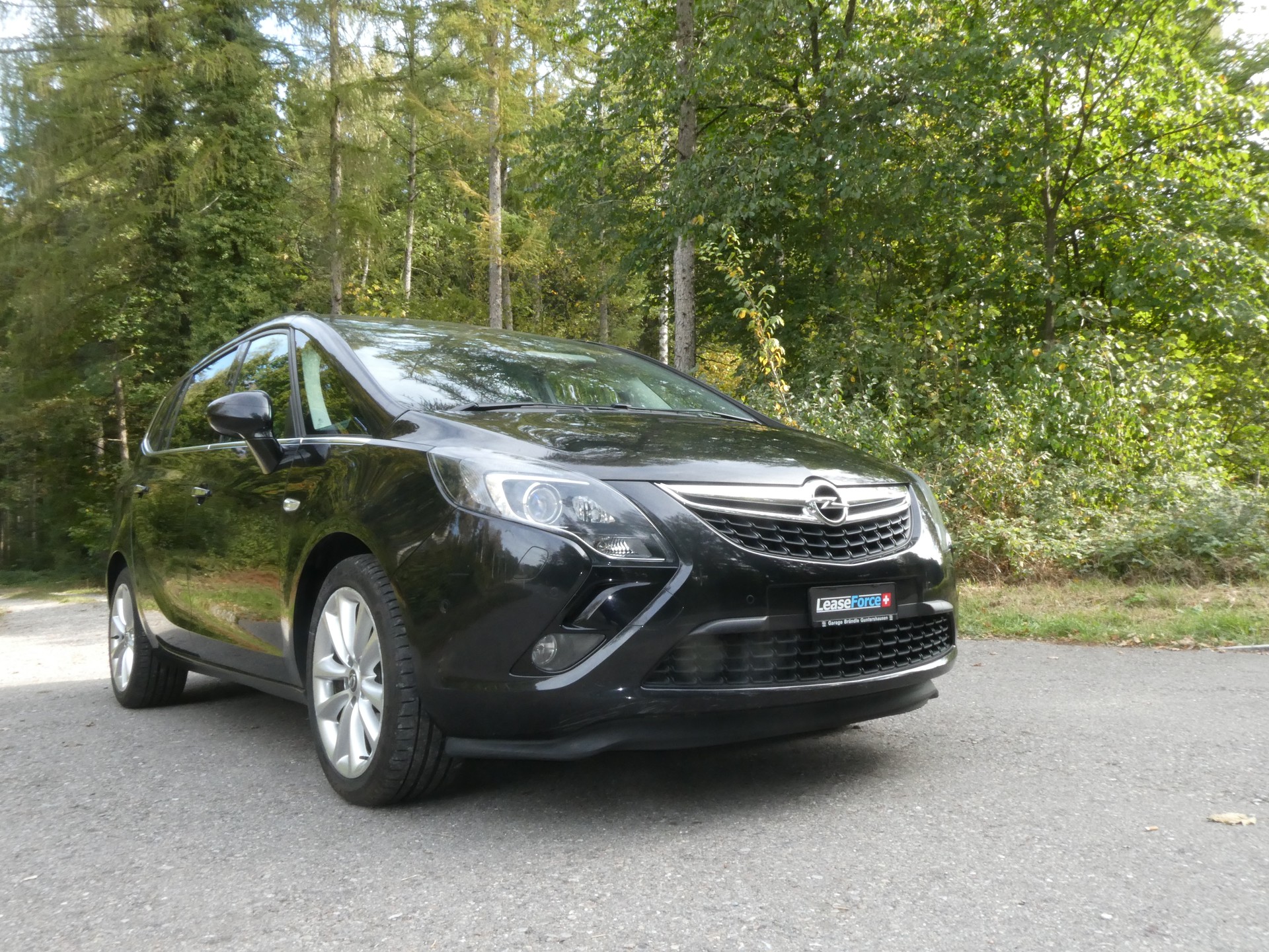 OPEL Zafira Tourer 2.0 CDTi Cosmo-image-1