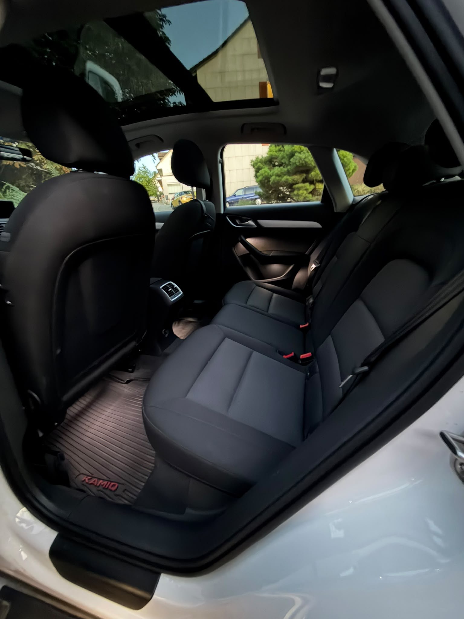 AUDI 1.4 TFSI S-Tronic-image-3