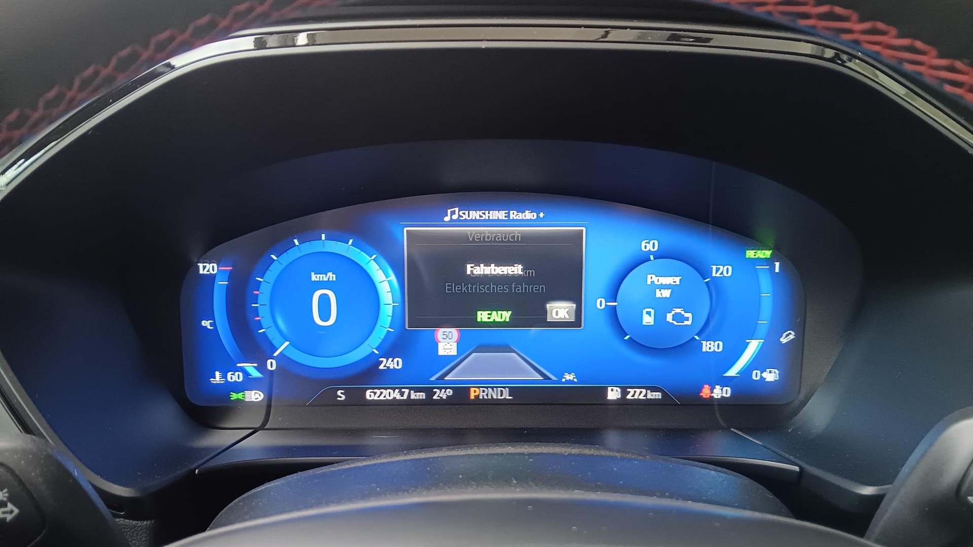 FORD Kuga 2.5 FHEV ST-Line 4WD-image-8
