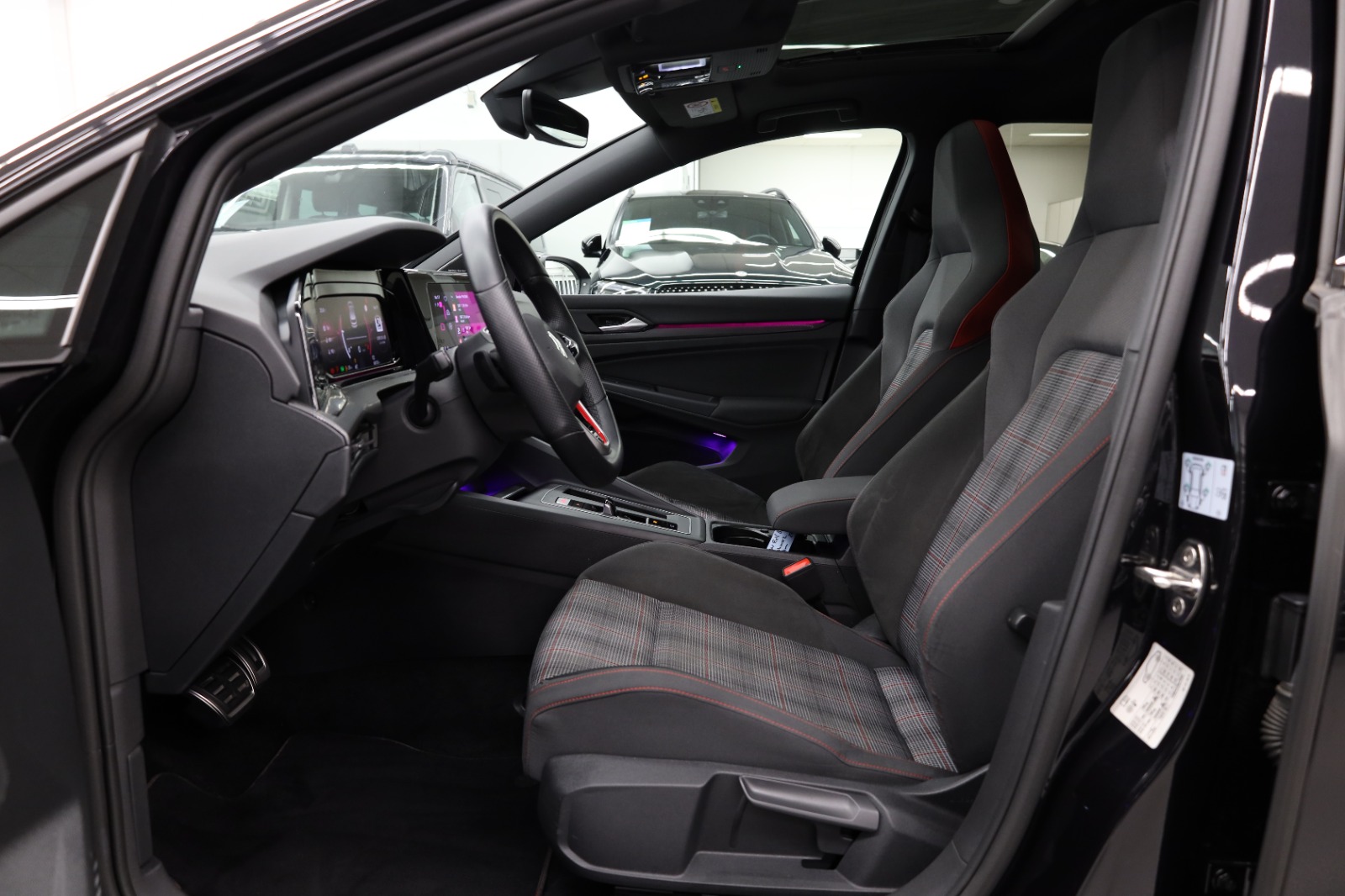 VW 2.0 TSI GTI DSG-image-16
