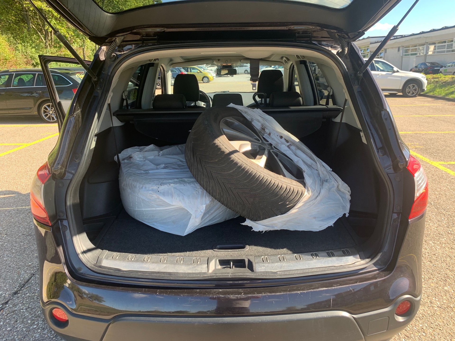 NISSAN Qashqai +2 2.0 tekna-image-4