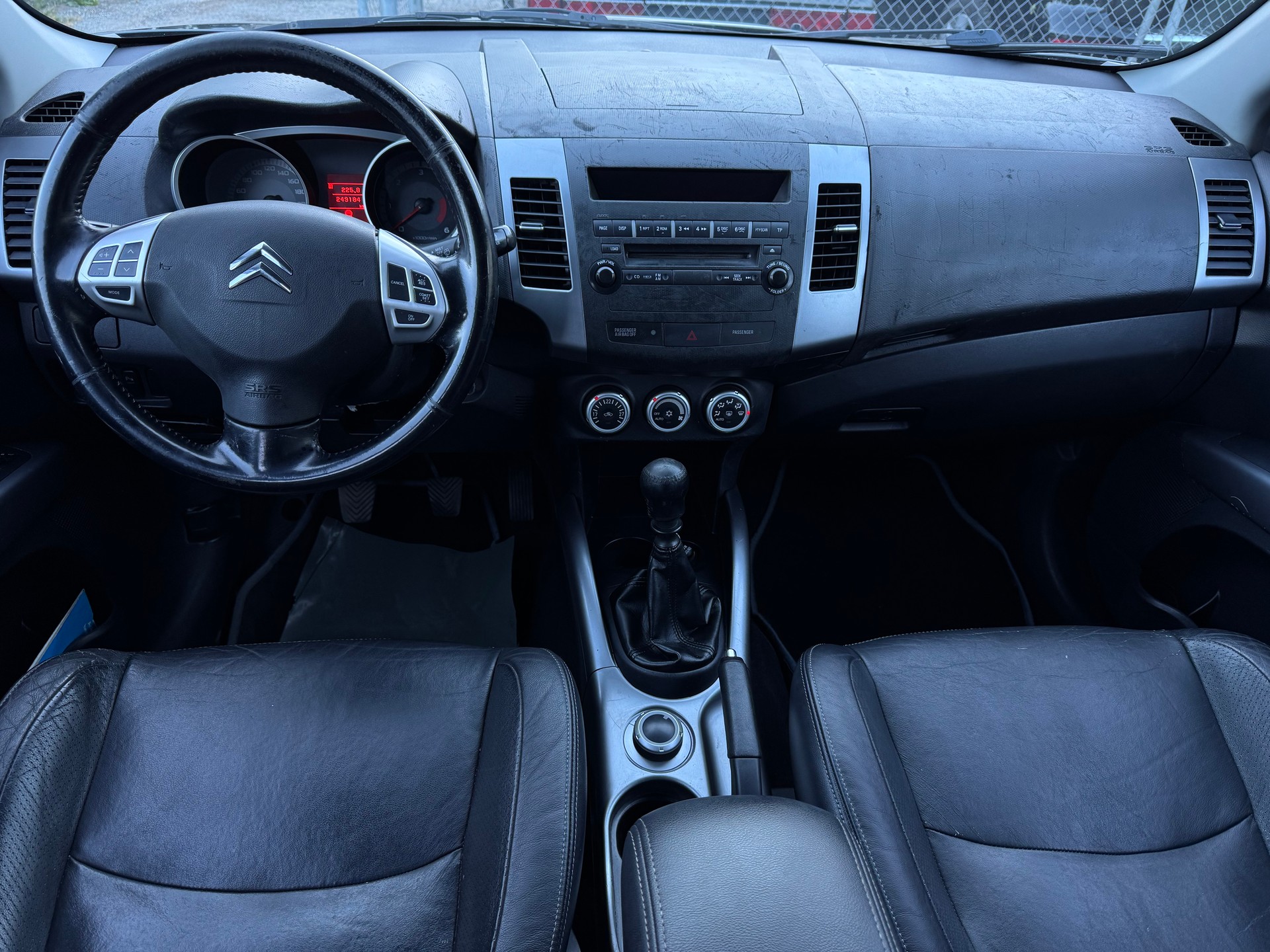 CITROEN C-Crosser 2.2 HDi VTR-image-10
