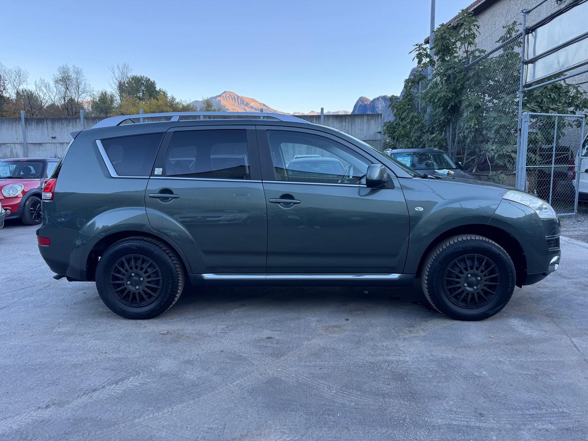 CITROEN C-Crosser 2.2 HDi VTR-image-2