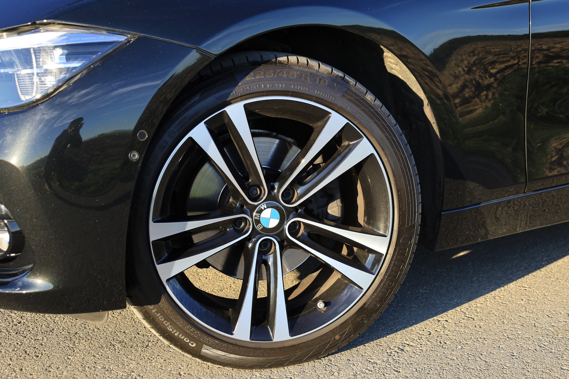 BMW BMW 320d xDrive Touring Edition Sport Line Steptronic (Break)-image-6