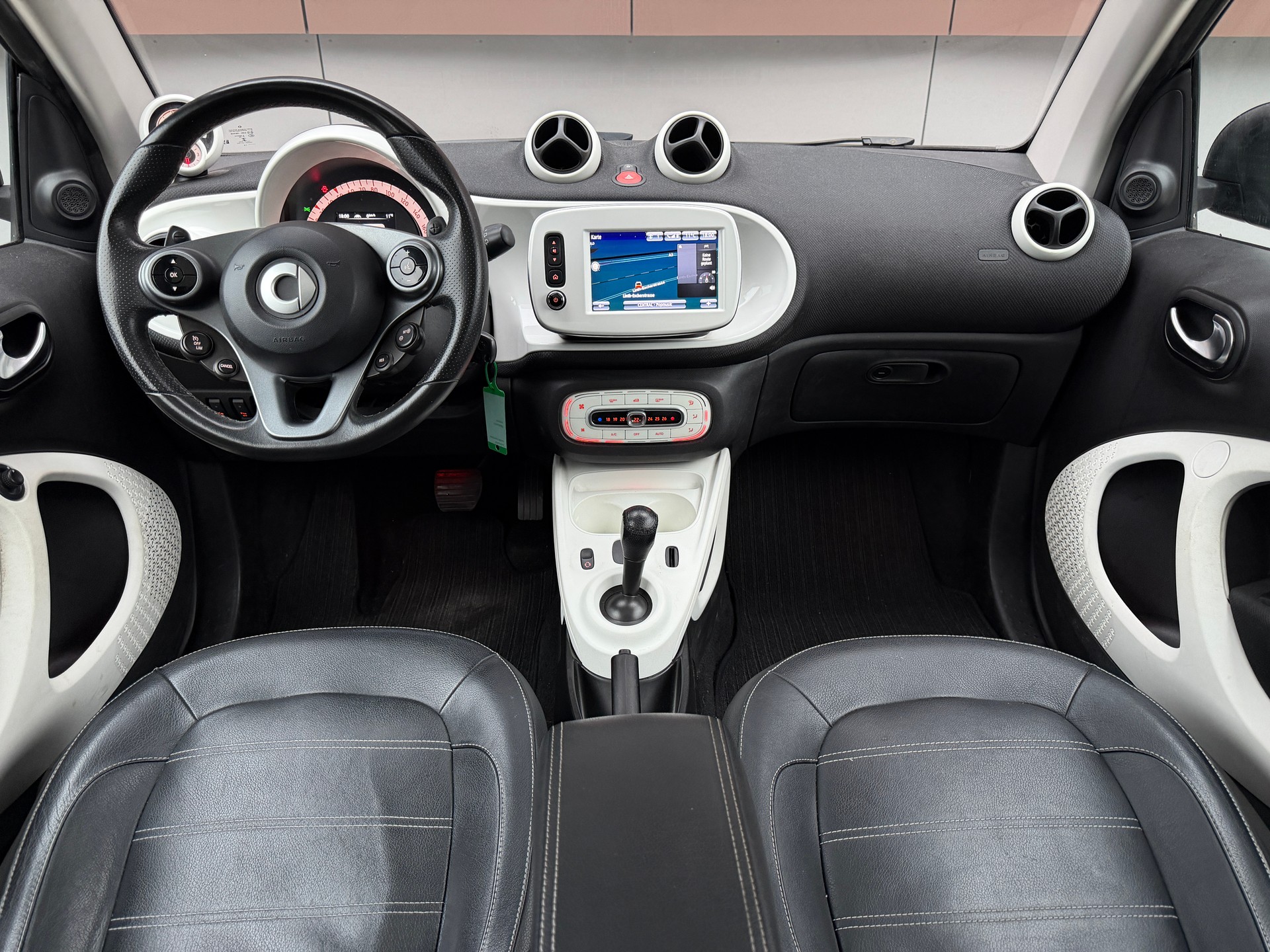 SMART fortwo prime twinmatic *Vollausstattung* *frisch ab MFK+Service*-image-11